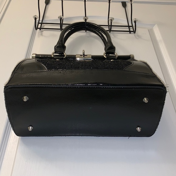 Black Tweed and Black Patent Bag - Picture 7 of 17